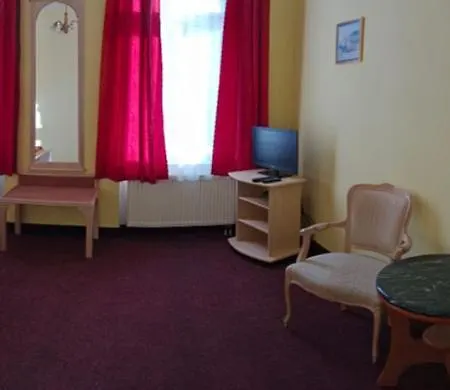Hotel St. Maur *