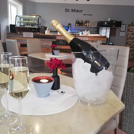 Hotel St. Maur *